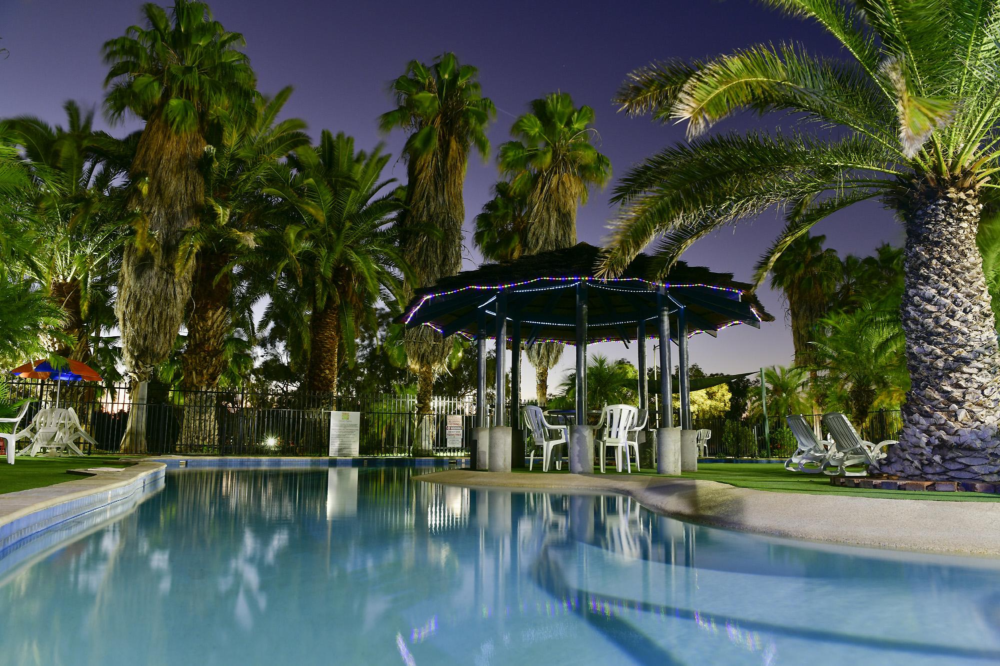Desert Palms Motel
